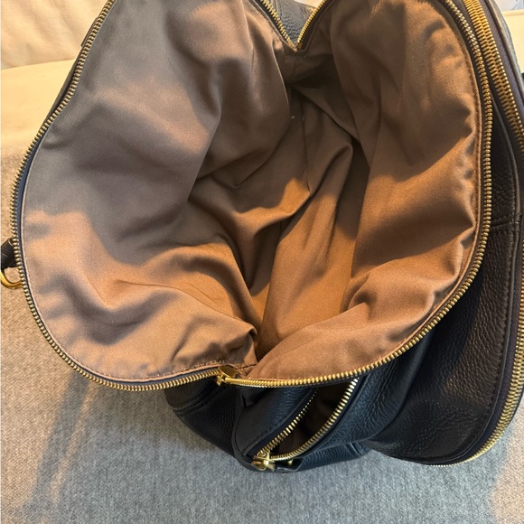 Beautiful vintage JCREW large, genuine pebble leather satchel. - Picture 8 of 14